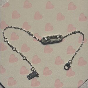 Elegant Silver Bracelet with Crystal Accents